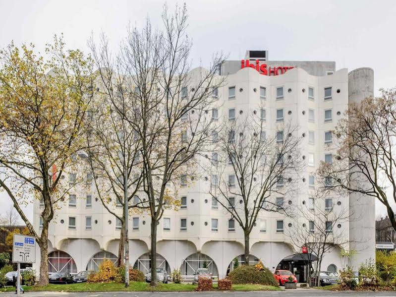 B&B Hotel Bochum Hbf-Sued Esterno foto